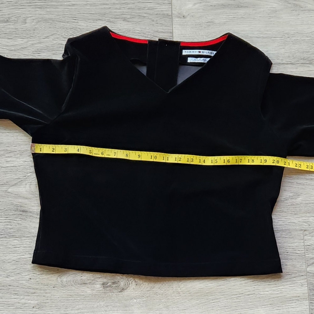 Tommy Hilfiger Velvet Top Womens 14 Three Quarts Sleeves Buttons V Neck - Picture 8 of 8